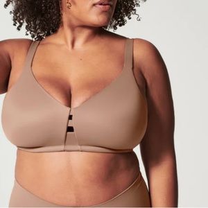 Spanx Low Profile Wire Free Minimizer Bra NWT